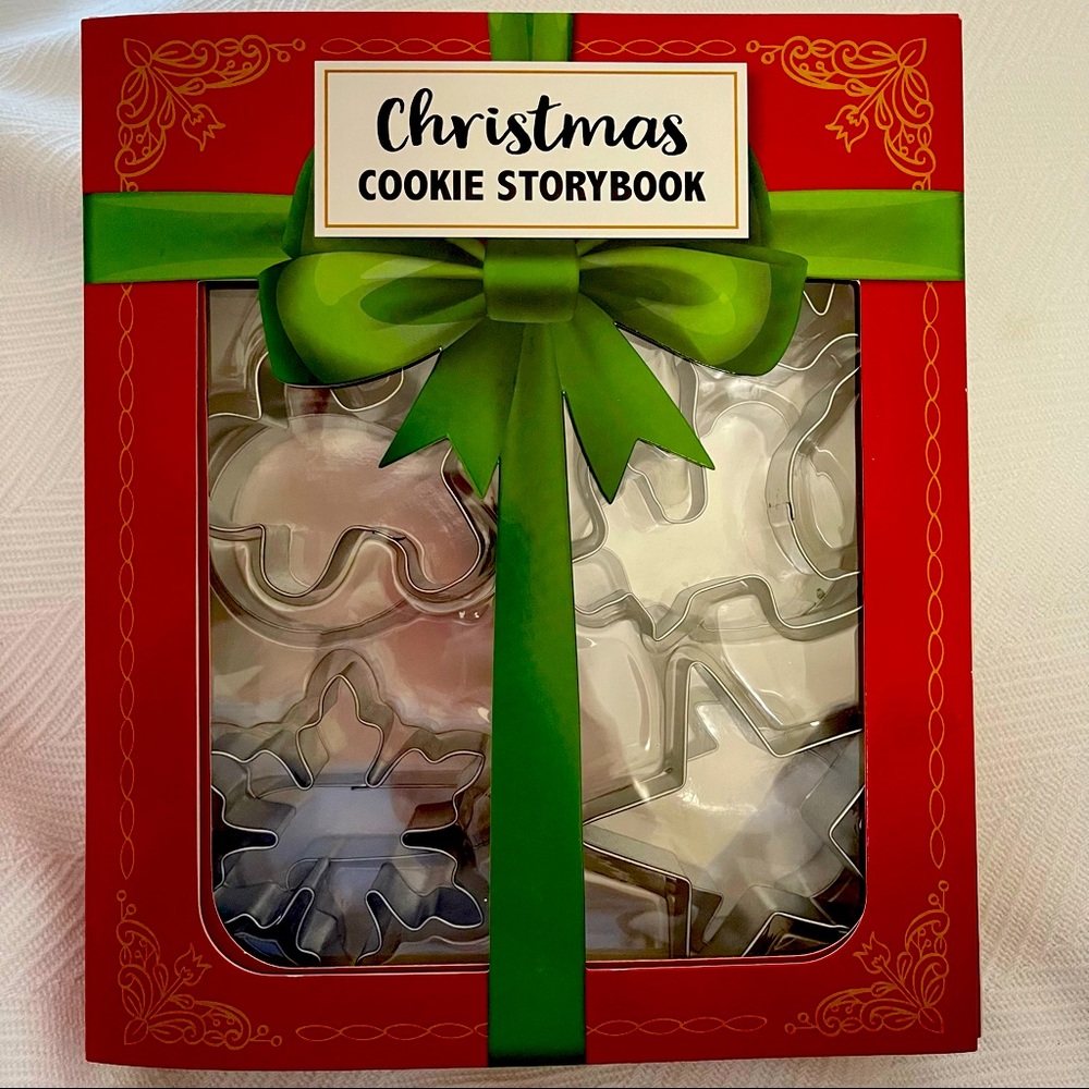 Christmas Cookie Storybook Metal Cutters set of 12 NIB